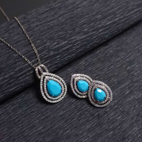Aqua Luxe Earring & Necklace Set