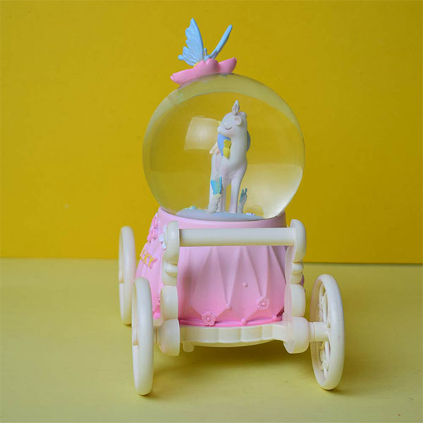 Buggy Style  Snow Globes are the Perfect Gift For Any Occasion And Your loved One.