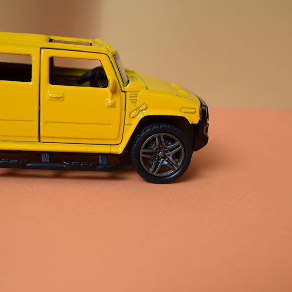DIE-CAST Metal Pull Back Stylish Jeep Car with Opening Doors (Price for 1 piece)