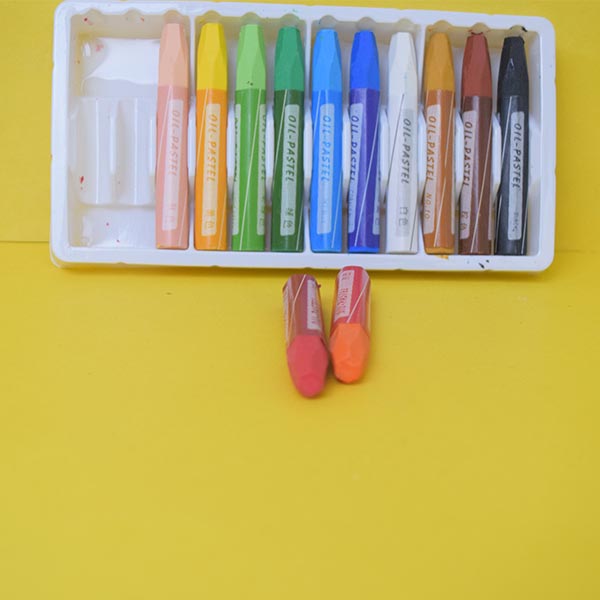 Pack Of 12 Pieces High Quality Oil Pastel For Drawing And Painting Crayon Colors- Multi Colour.
