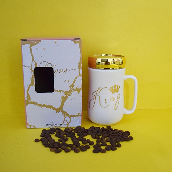 King White Mug With Mirror Lid. Best Gift For Your Loved Ones