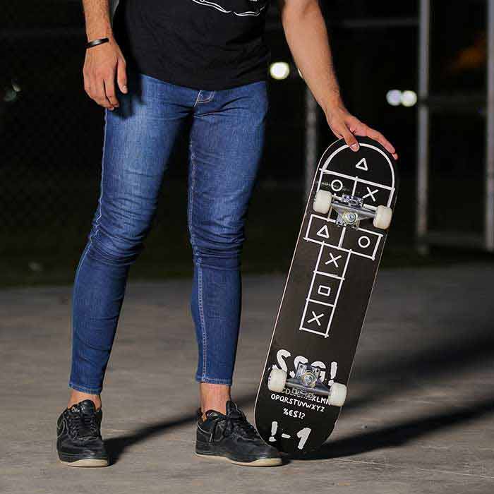A to Z 31 inch Professional Skateboard With Grip Tape