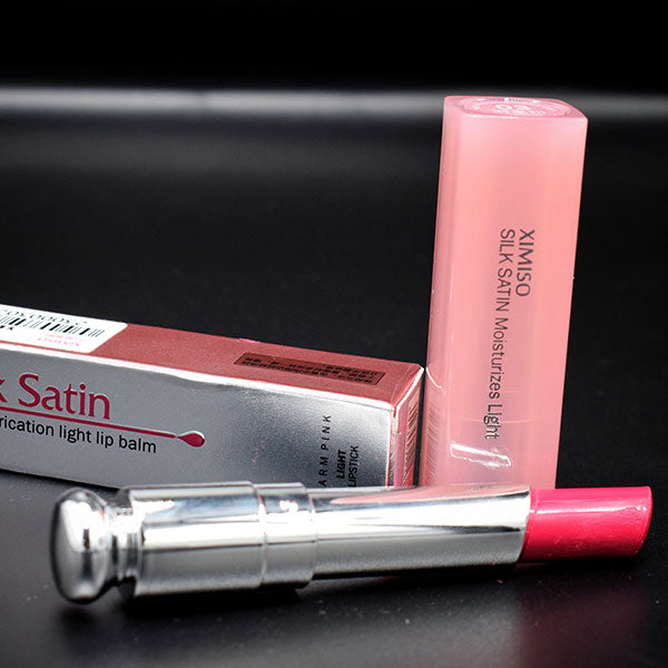 SILK SATIN Moisturizes Light Lipstick Balm CHARM PINK