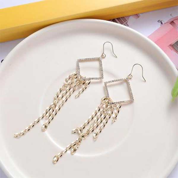 Simple fashion style ear hook chain earrings
