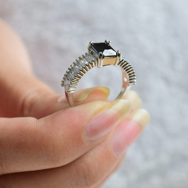 Women Silver Cubic Black Topaz Ring  |  Cut Side Diamonds (Size 18)