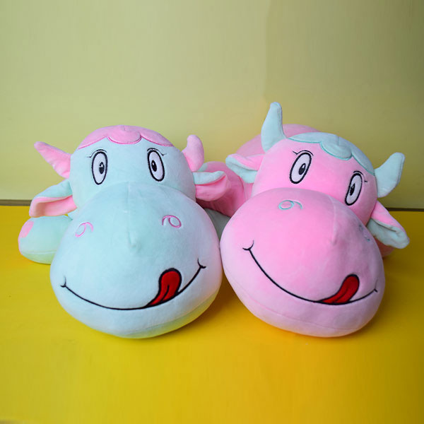 Cute Animal Cartoon Cows Stuffed Plush Toy With Blanket Super Comfortable Soft Toy Children Birthday Present.