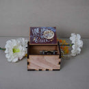 Hand Crank Music Box, Creative Antique Carved Wooden Music Box Crafts for Kids Christmas Birthday Gift Decoration