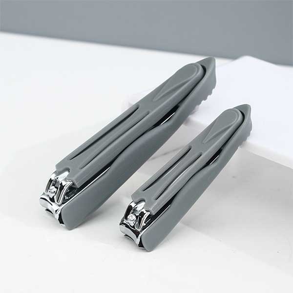 No-Mess Nail Clippers With Plastic Cover (2 count) With High Quality Material