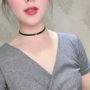 Short V-type fashion necklace