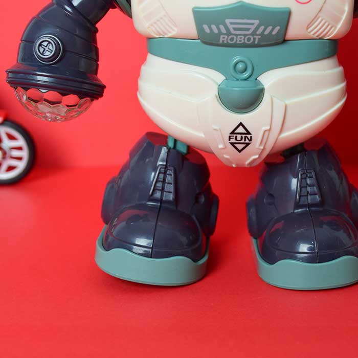 Skating robot toy