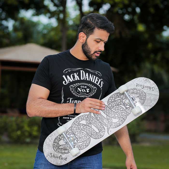 Snake (Shine First) Skateboard For Adults & Professional 31 Inch