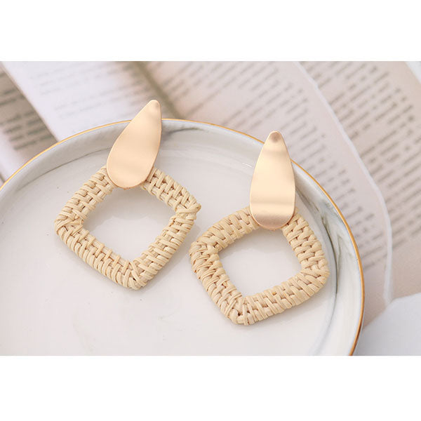 White Rattan Rhombus Earrings